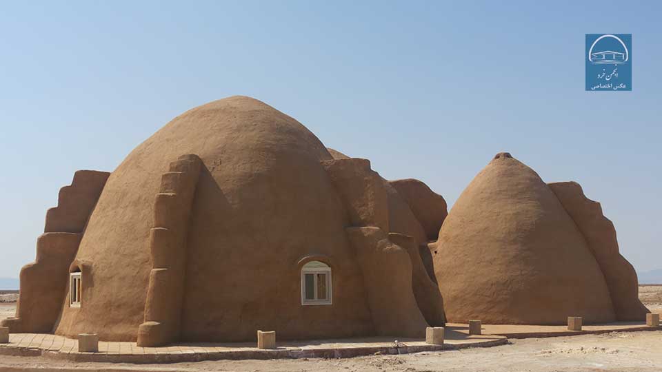 کافی شاپ دهکده گردشگری نمکی خور و بیابانک